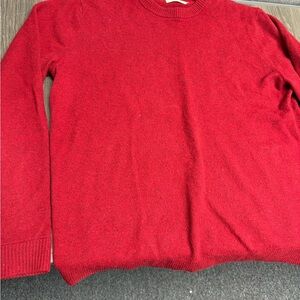 Lodge Sweater in Cardinal